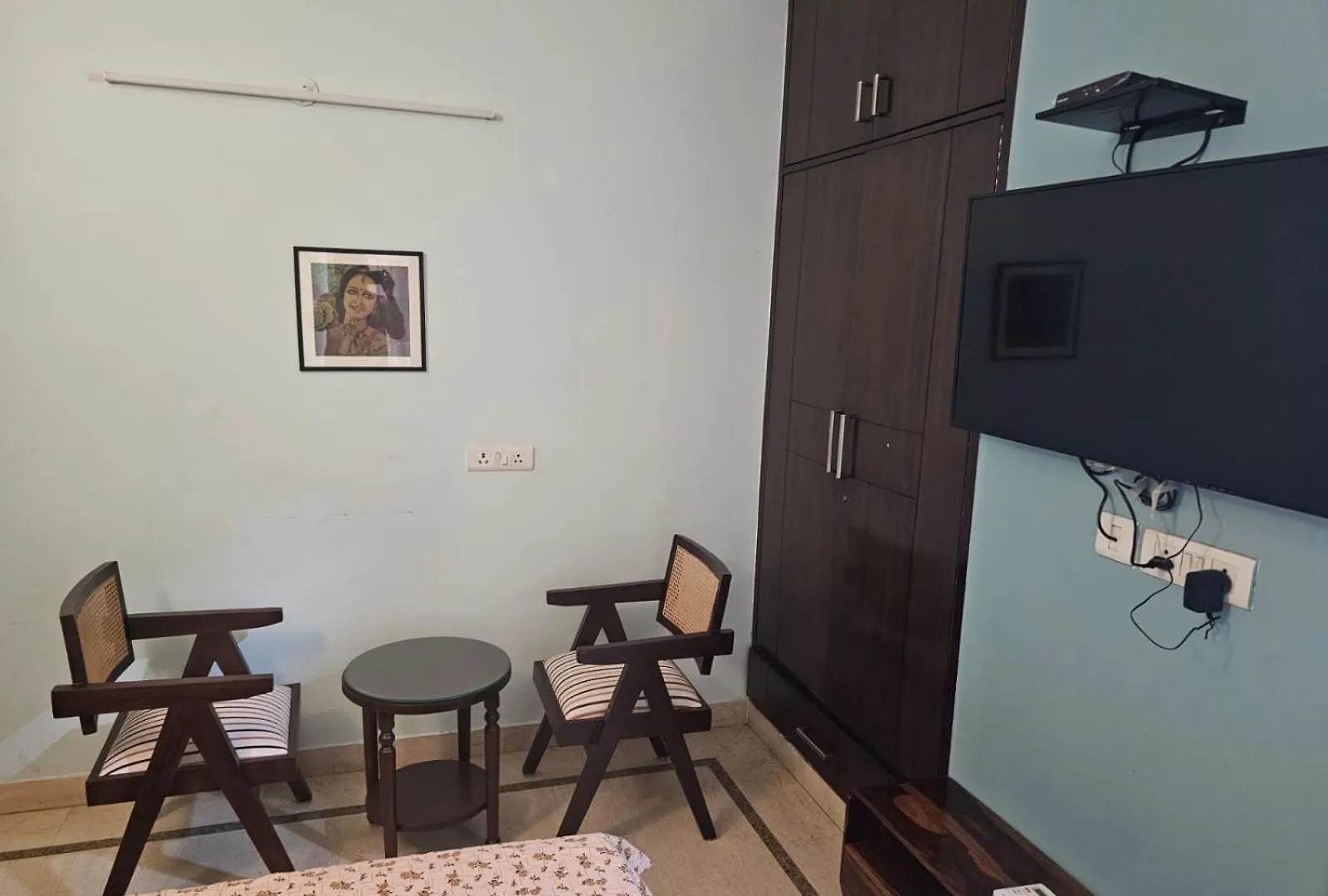 Sky Bloom Luxury Homestay New Delhi India