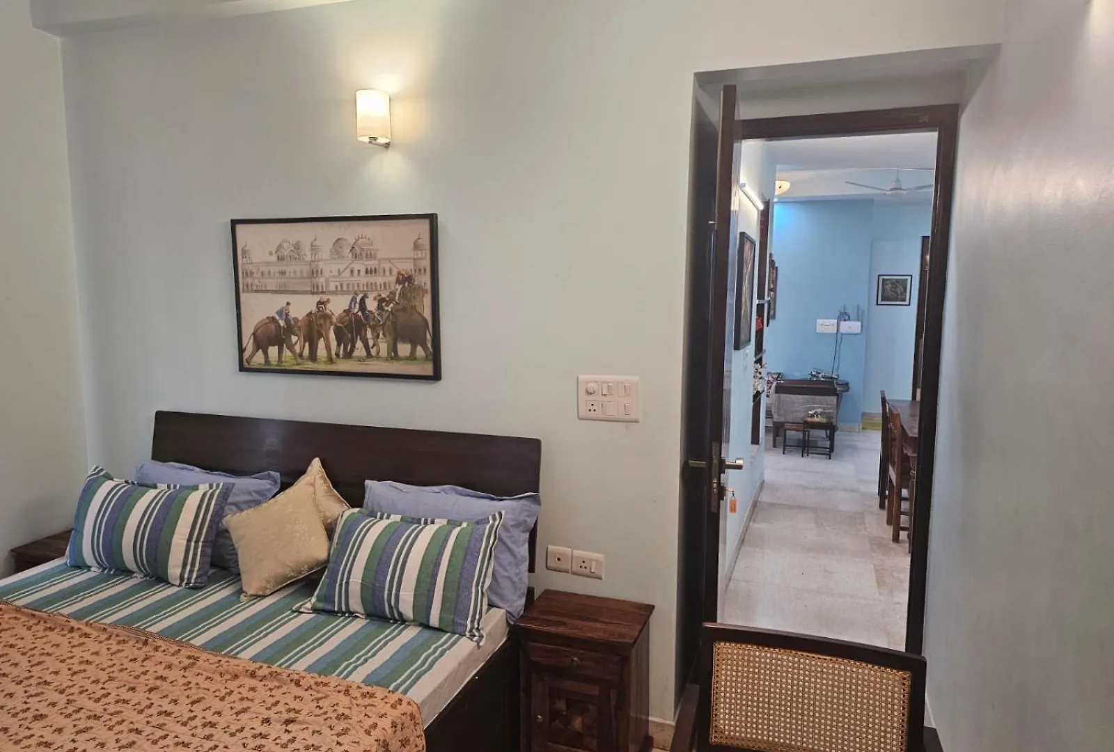 Sky Bloom Luxury Homestay New Delhi India